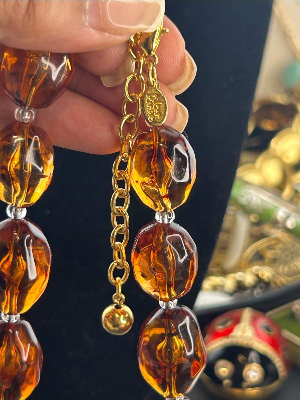 Vintage Joan Rivers Faux Amber Bead Necklace in Rich Cognac and Gold-Tone - Picture 15 of 16